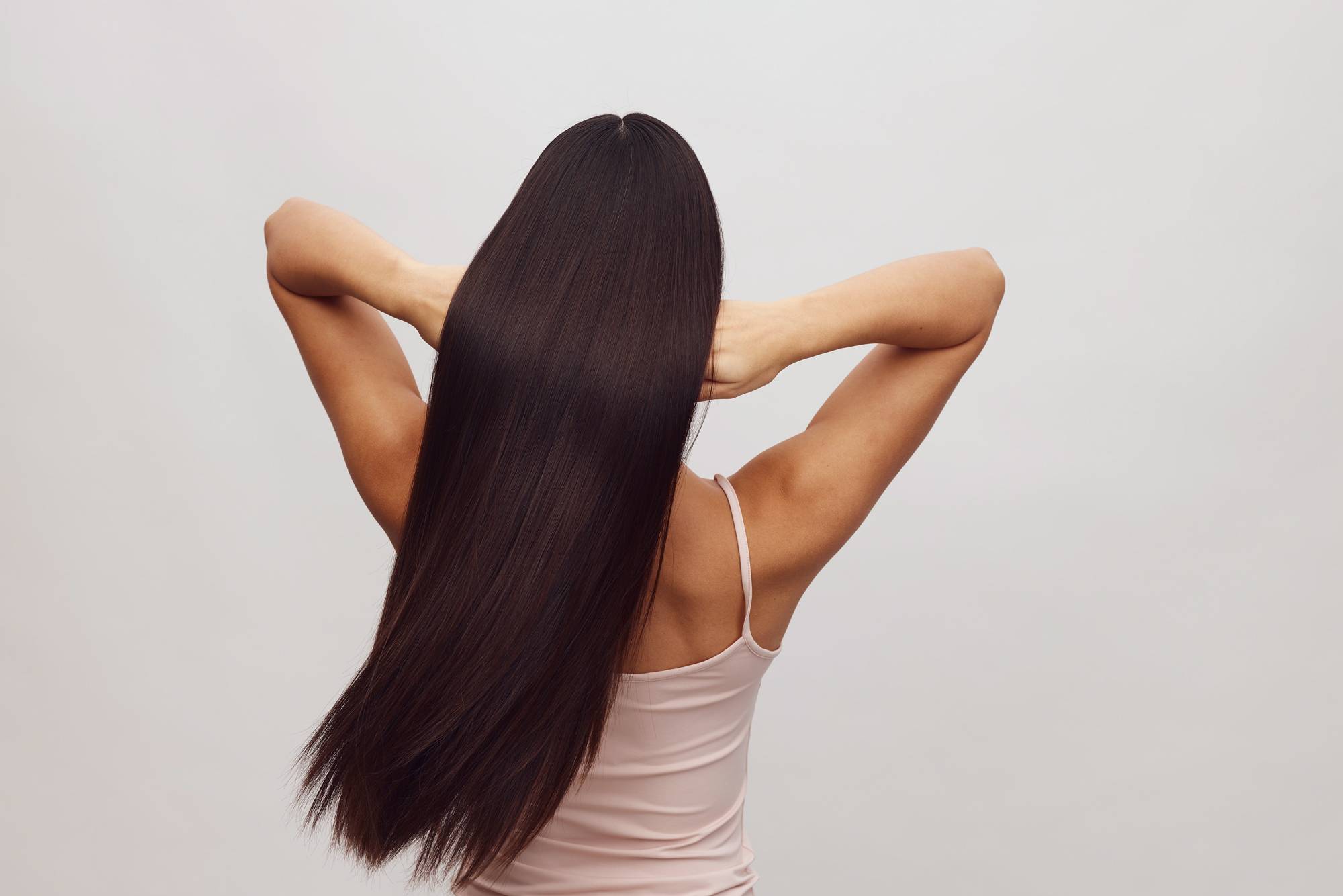 Préparation des cheveux avant le lissage